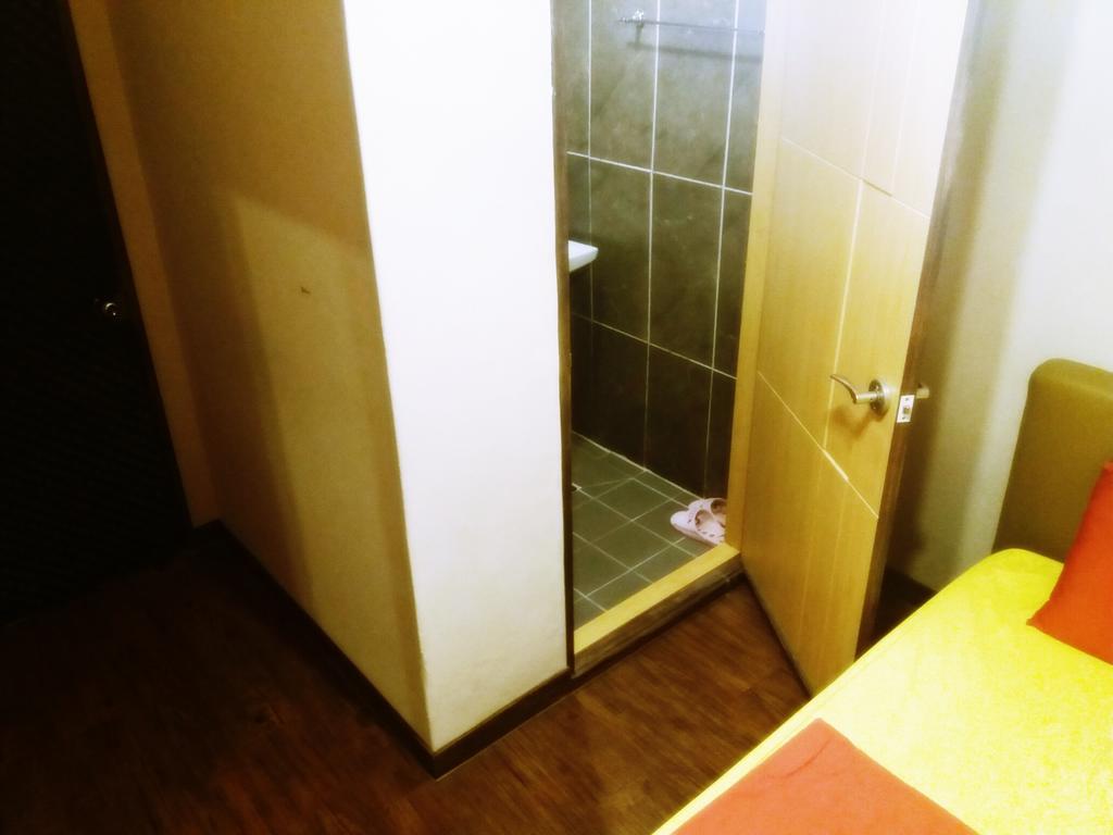 Vin Guesthouse Seoul Værelse billede